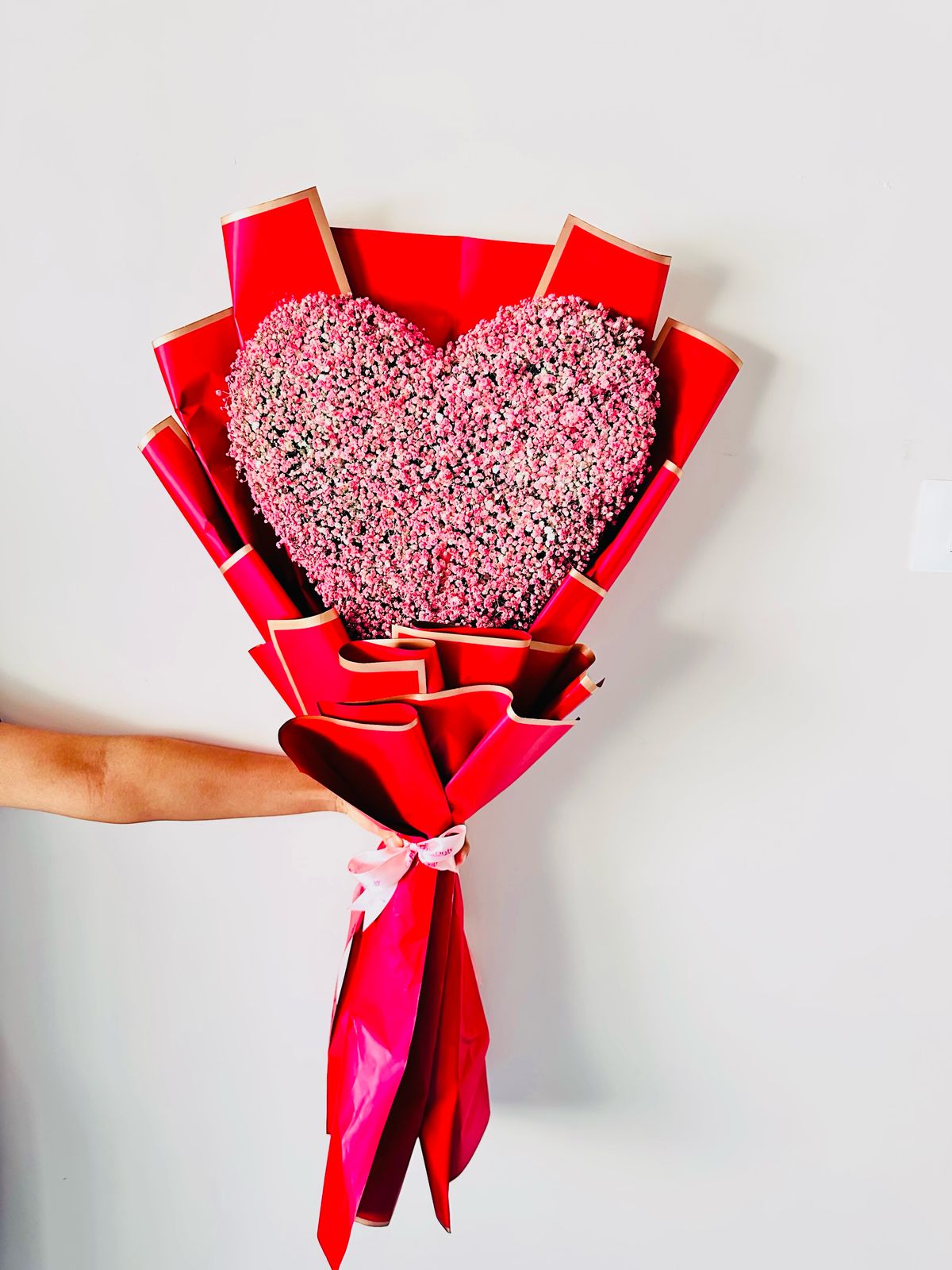 Heart shape spry Gipso pink colour by BloomsOnly, Pune's number 1 flower delivery website