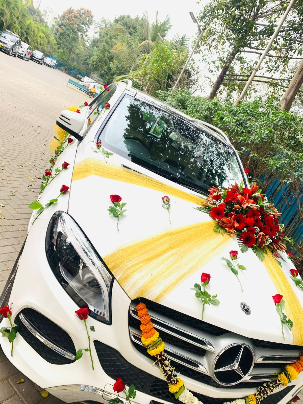 Car Decar Car Décor – Blooms Only
