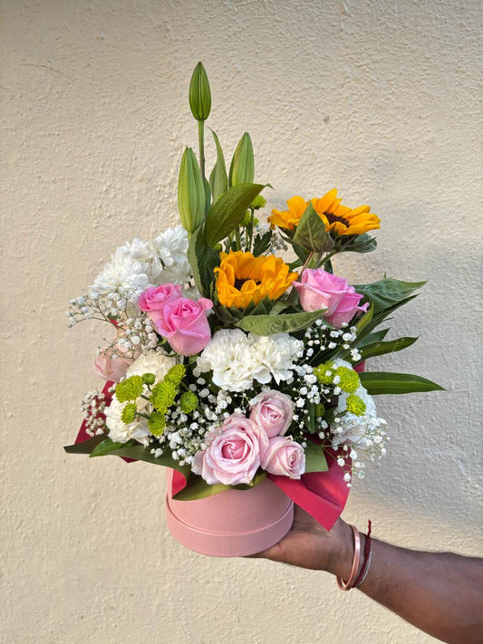 Pink Box mix flowers by BloomsOnly, Pune's number 1 flower delivery website