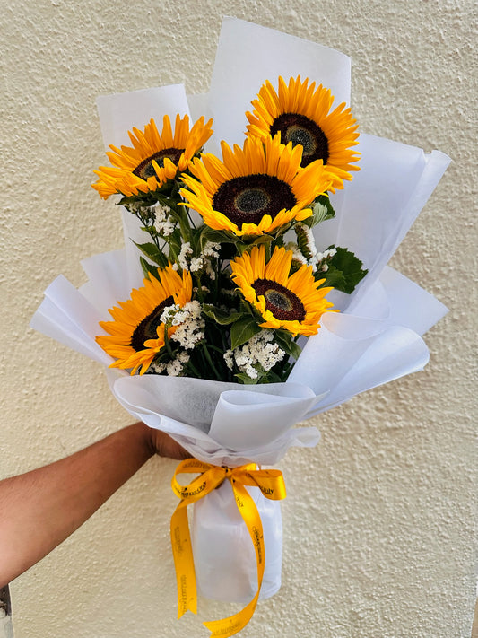 Sunflower hand bouquet