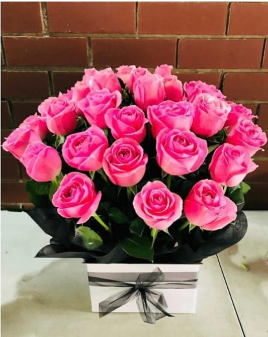 30 Pink Roses box bouquet